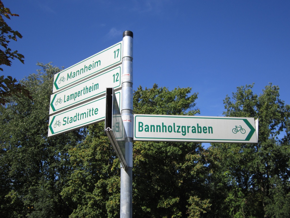 6 home to Bahnholzgraben